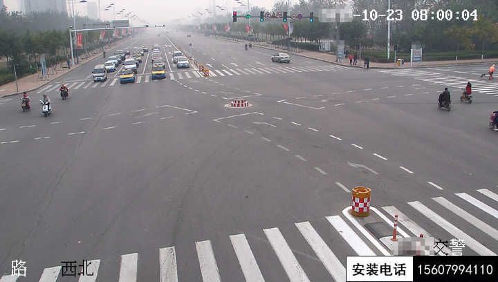 道路上方密集的监控摄像头你知道分别是做什么用的吗？(图1)